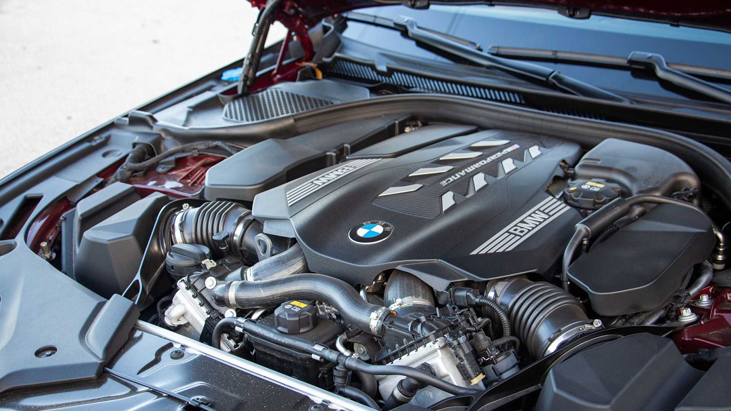BMW лишит новую 5-Series двигателя V8